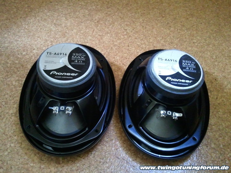 [Bild: twingo-09120401-EAM.jpg]