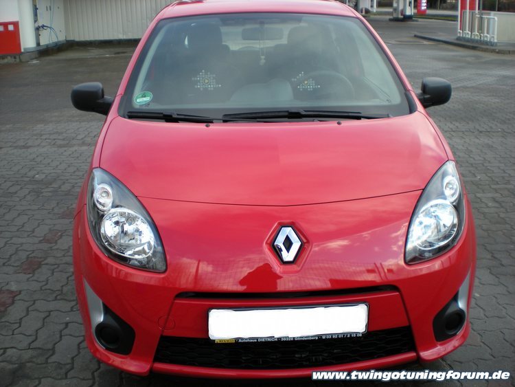 [Bild: twingo-13105632-Blv.jpg]
