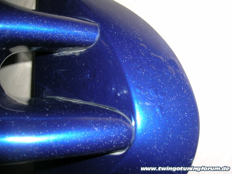 [Bild: twingo-27221001-iHZ.jpg]