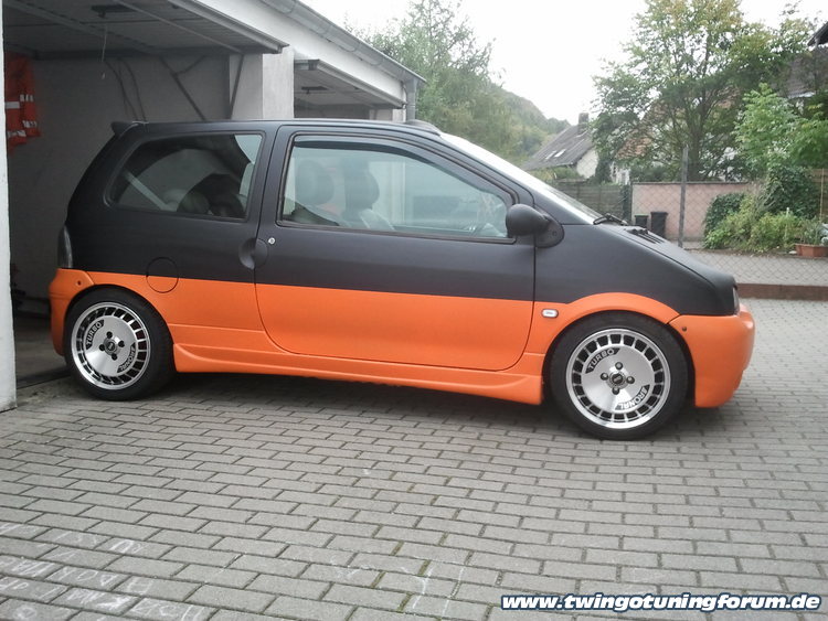 [Bild: twingo-31201730-lXs.jpg]