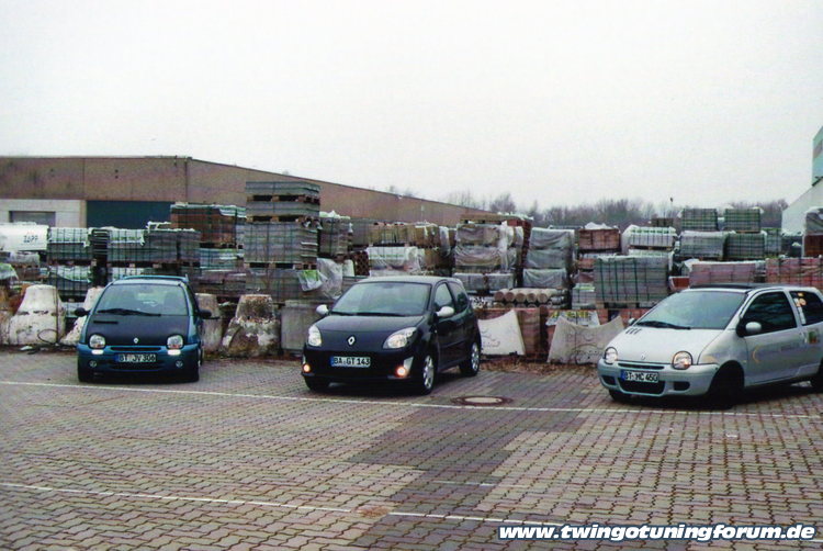 [Bild: twingo-22152212-32y.jpg]