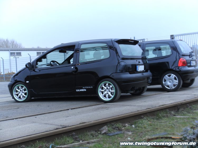 [Bild: twingo-27114044-6Na.jpg]