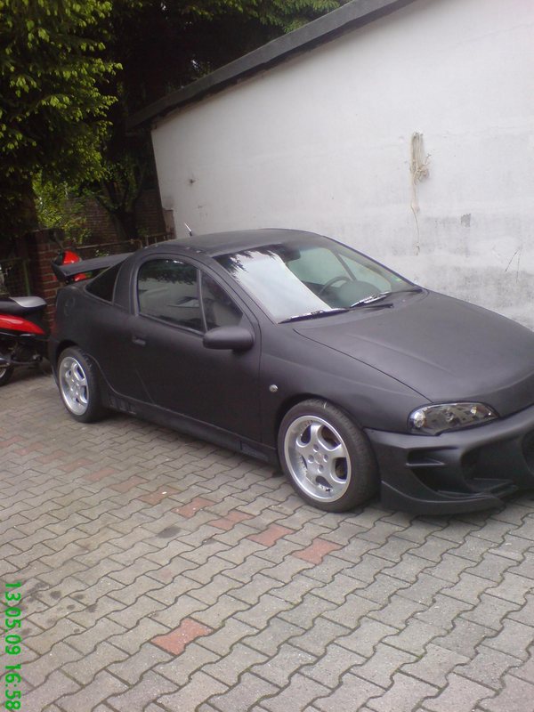 [Bild: twingo-18112741-kRN.jpg]