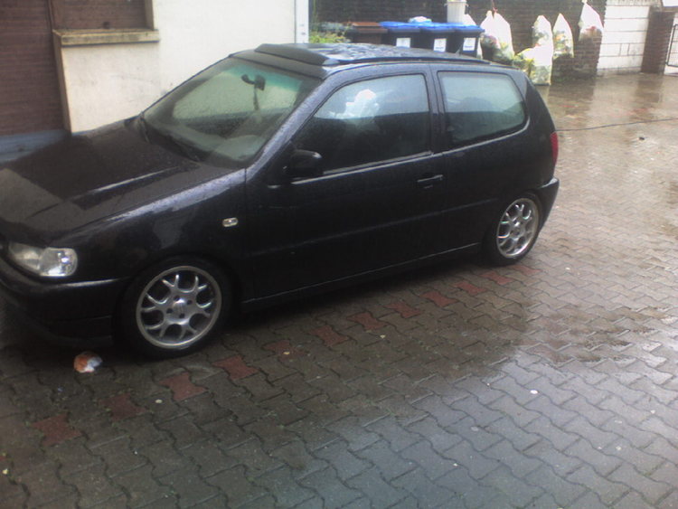 [Bild: twingo-18113545-3jL.jpg]