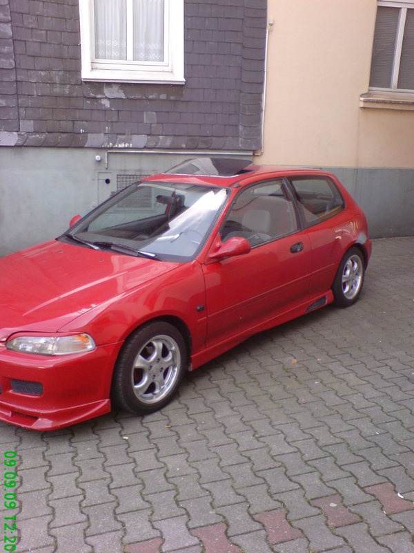 [Bild: twingo-19011016-YJB.jpg]