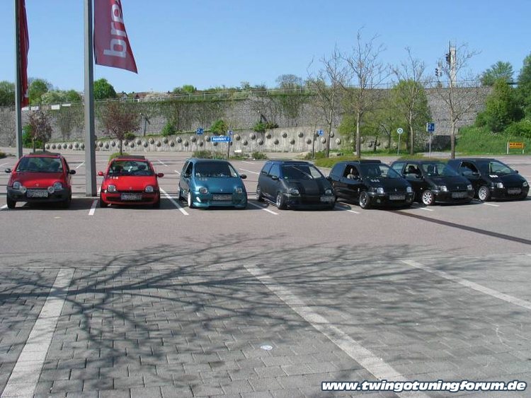 [Bild: twingo-10170440-Lkl.jpg]