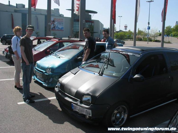 [Bild: twingo-10170524-qBH.jpg]
