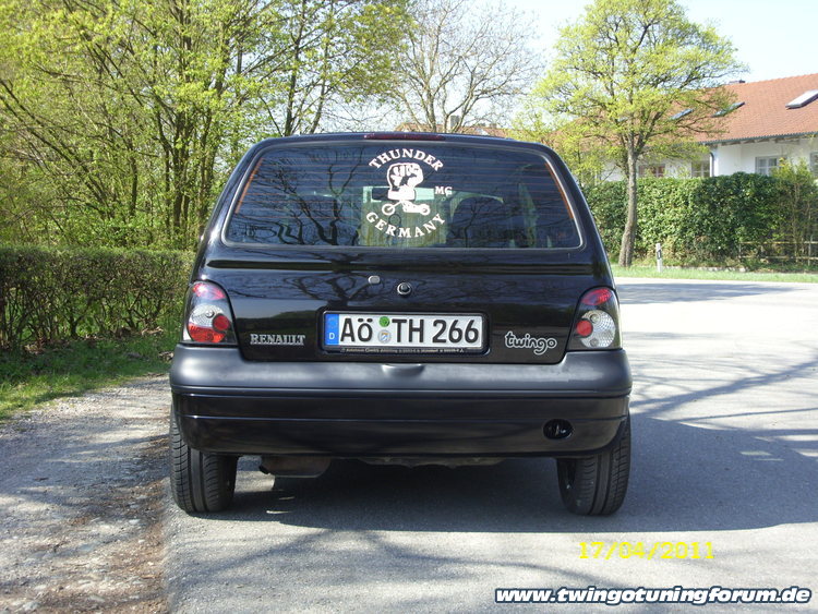 [Bild: twingo-17112727-NsA.jpg]