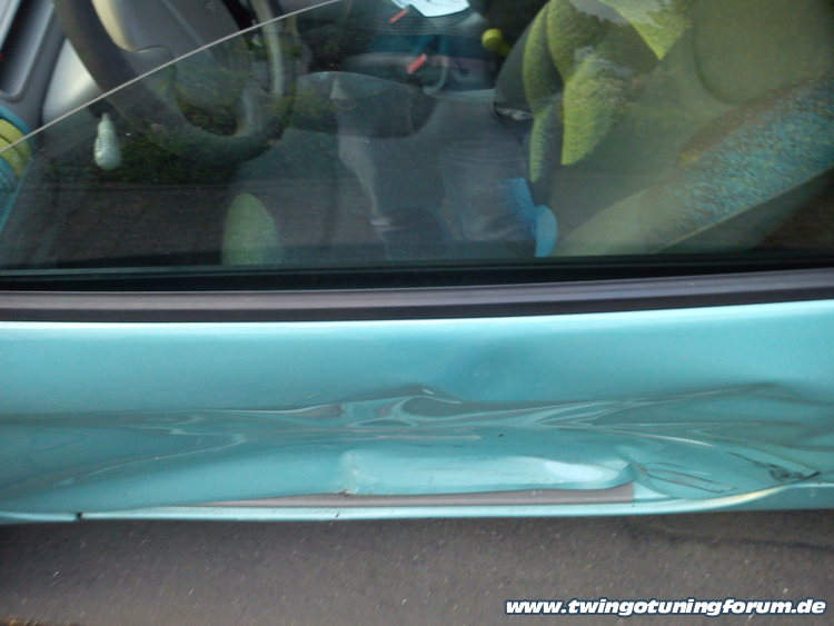 [Bild: twingo-17204902-AN9.jpg]