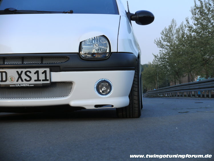 [Bild: twingo-24204315-sGW.jpg]