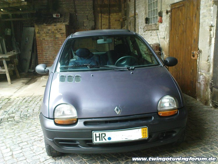 [Bild: twingo-22153625-m33.jpg]