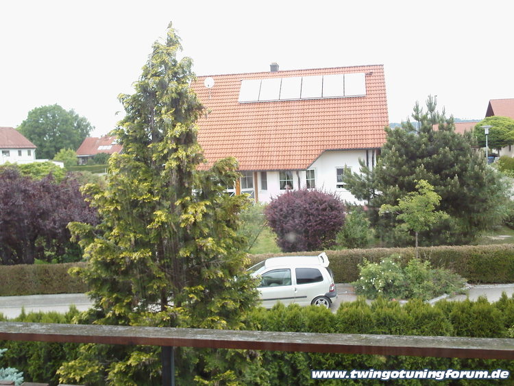 [Bild: twingo-02130338-2q3.jpg]
