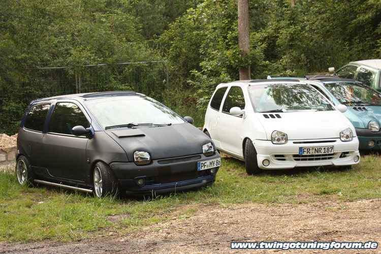 [Bild: twingo-14224152-98G.jpg]
