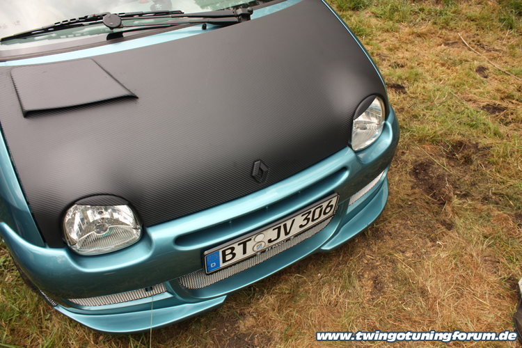 [Bild: twingo-14225312-9eG.jpg]