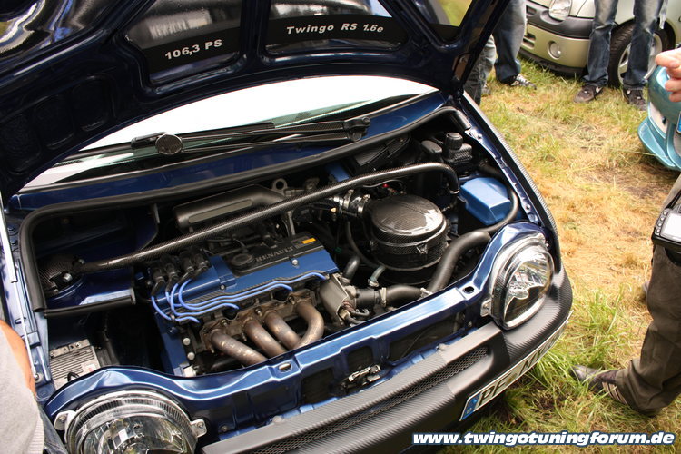 [Bild: twingo-14225653-riH.jpg]