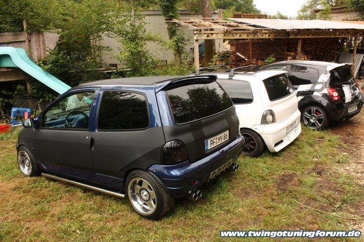 [Bild: twingo-14231212-ZCE.jpg]