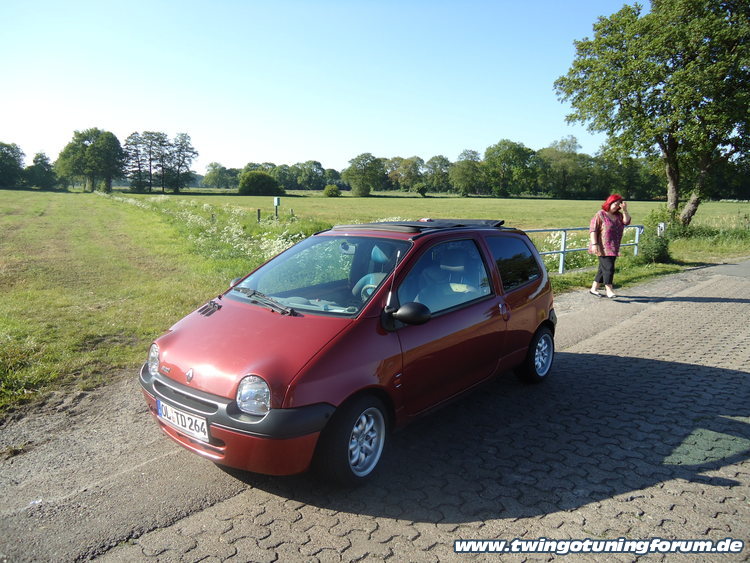 [Bild: twingo-15111857-awc.jpg]
