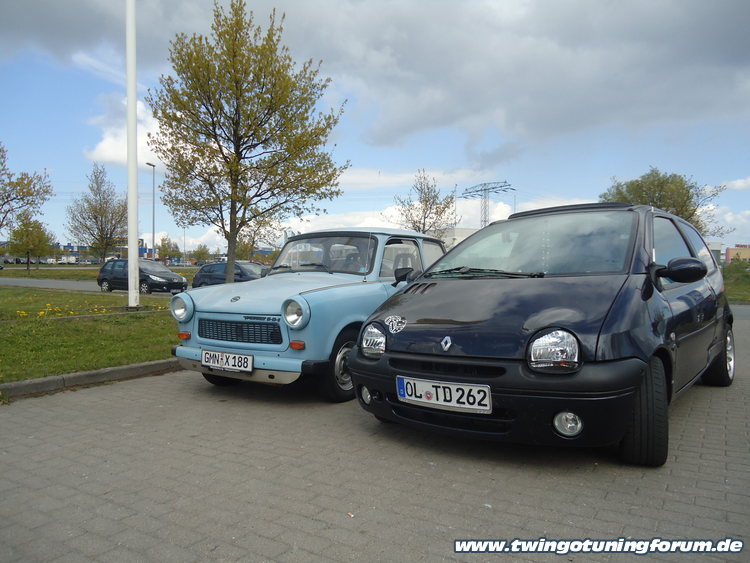 [Bild: twingo-15112108-Gyq.jpg]
