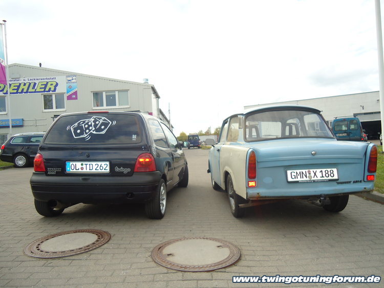 [Bild: twingo-15112219-bKr.jpg]