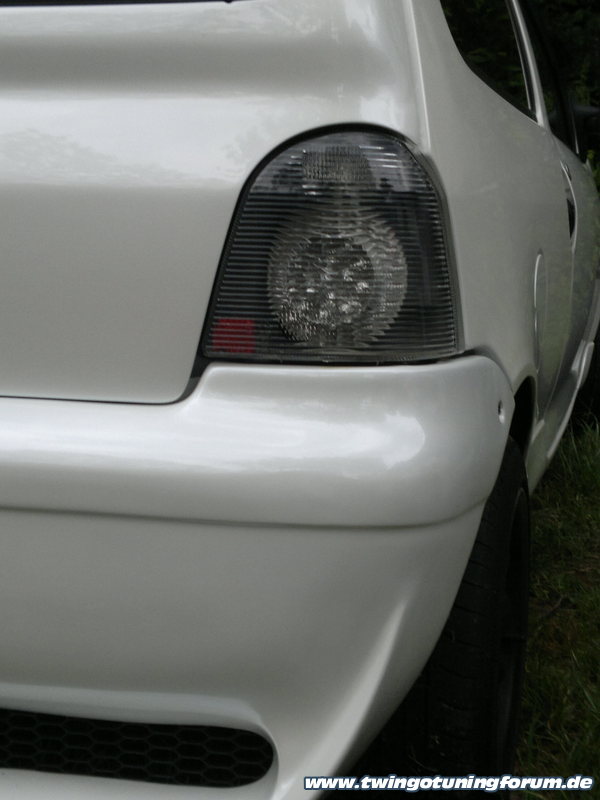 [Bild: twingo-15222514-hJd.jpg]