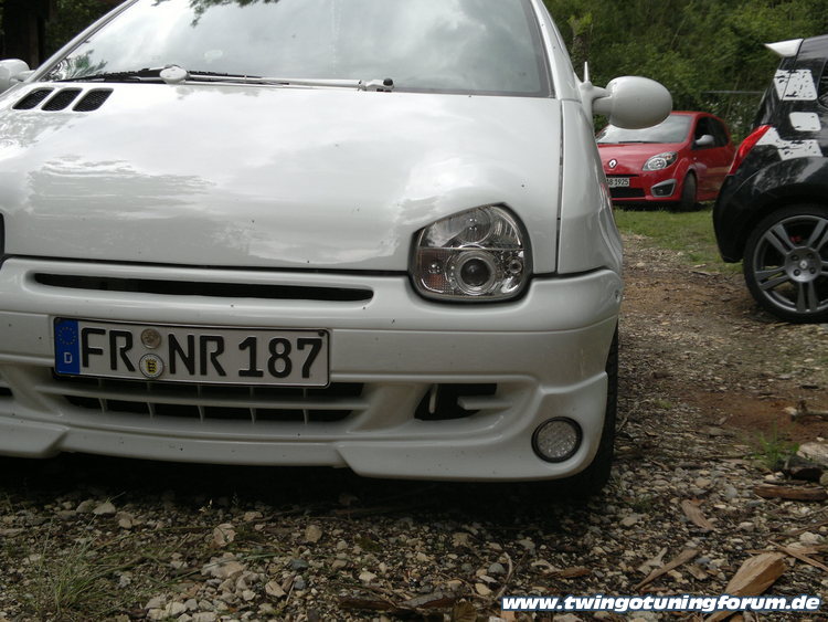 [Bild: twingo-15222707-r5g.jpg]
