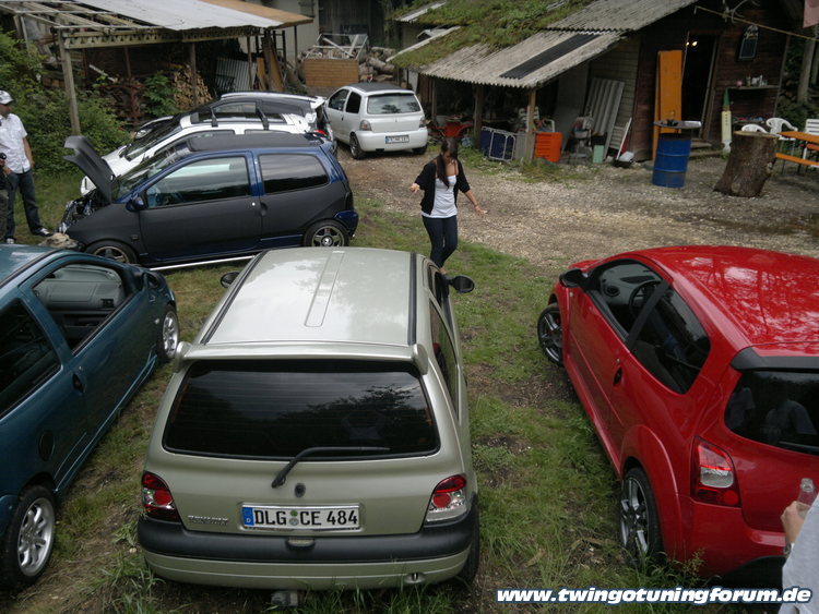 [Bild: twingo-15223328-9Rp.jpg]