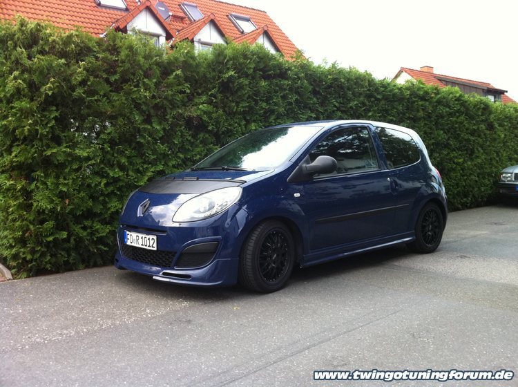 [Bild: twingo-22144706-A9I.jpg]