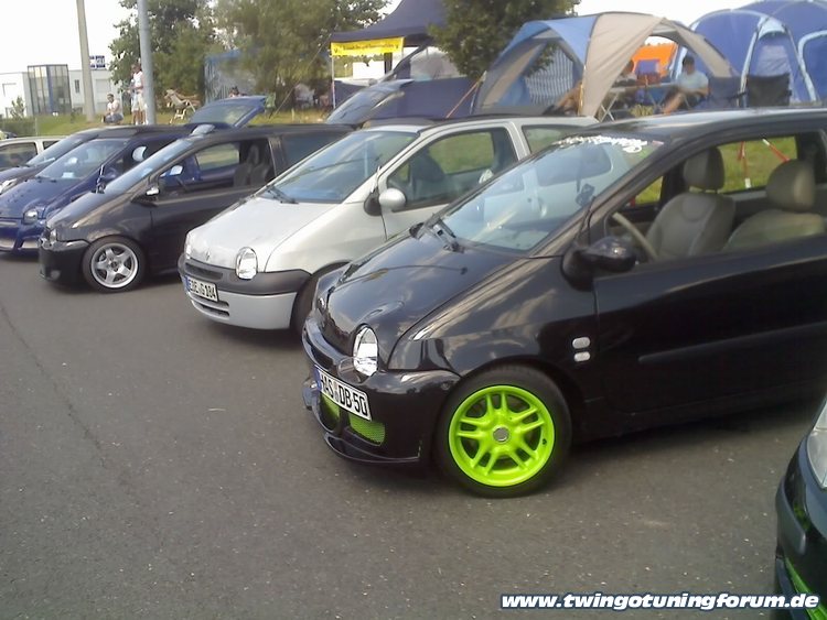 [Bild: twingo-17071258-Cbg.jpg]