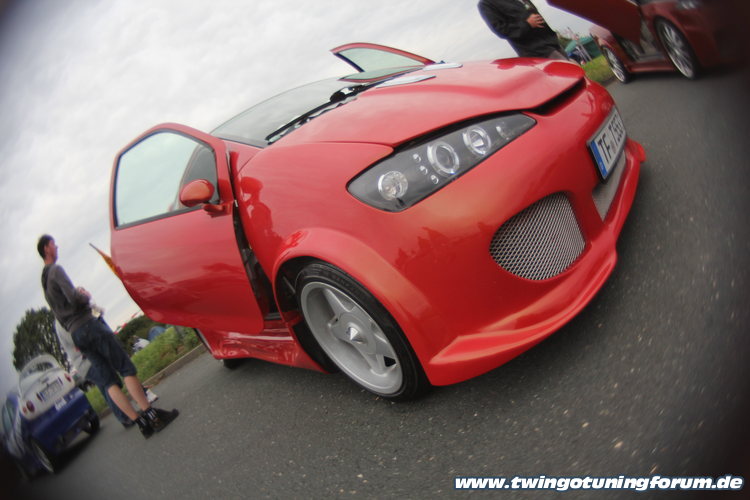[Bild: twingo-17151239-6UA.jpg]