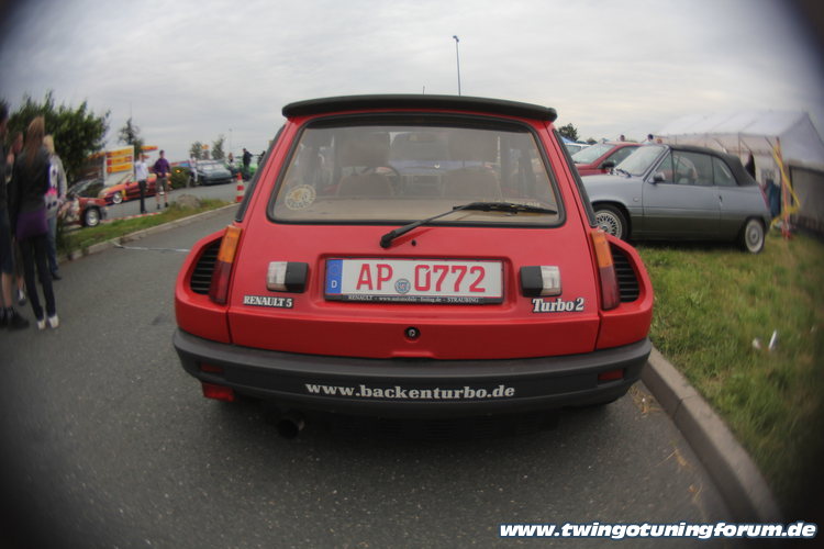 [Bild: twingo-17151519-vpR.jpg]
