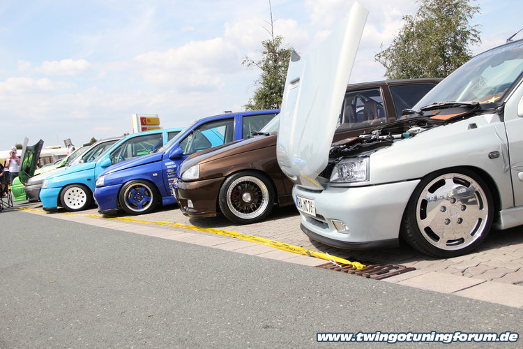 [Bild: twingo-17170203-3OM.jpg]