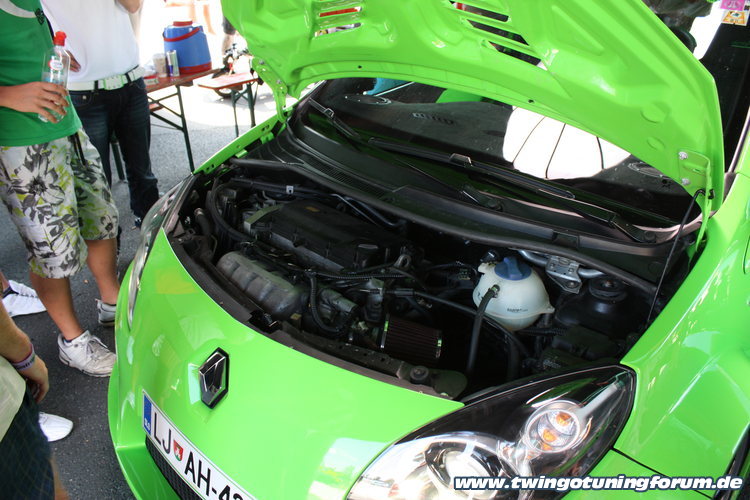 [Bild: twingo-18073737-jH1.jpg]
