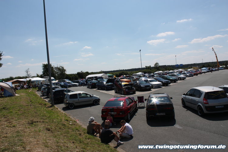 [Bild: twingo-18074135-vOl.jpg]