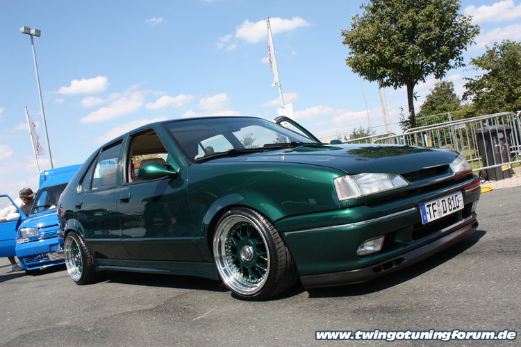 [Bild: twingo-18074405-SKo.jpg]