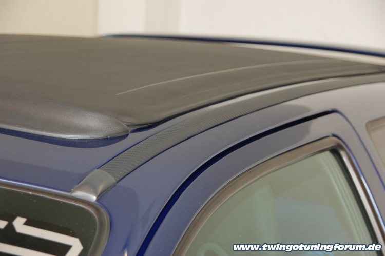 [Bild: twingo-23091946-7CU.jpg]