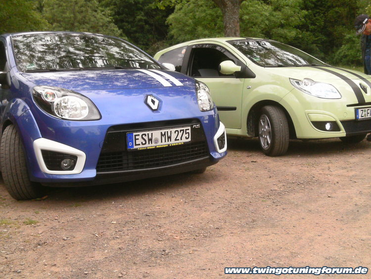 [Bild: twingo-24165933-UaR.jpg]