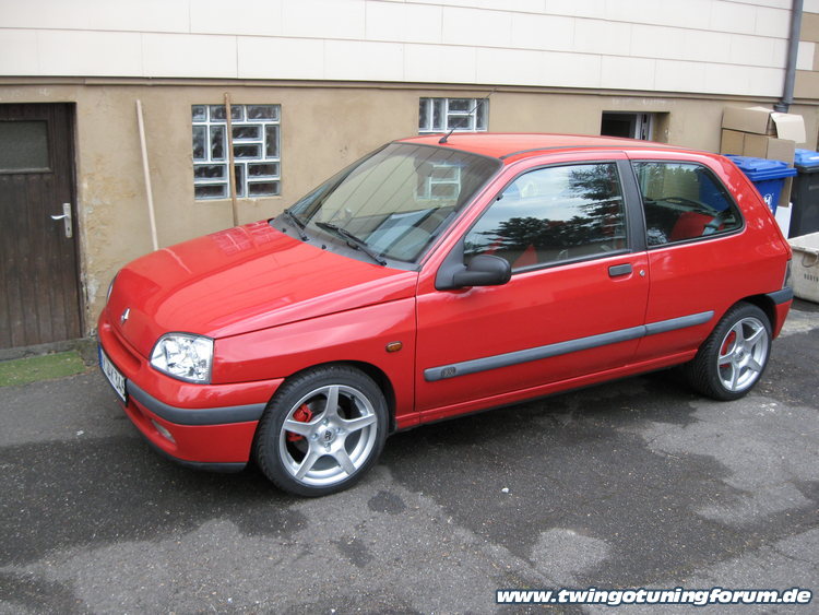 [Bild: twingo-05122834-pS9.jpg]