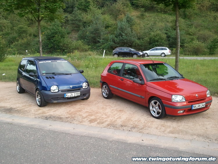 [Bild: twingo-05123032-J9I.jpg]