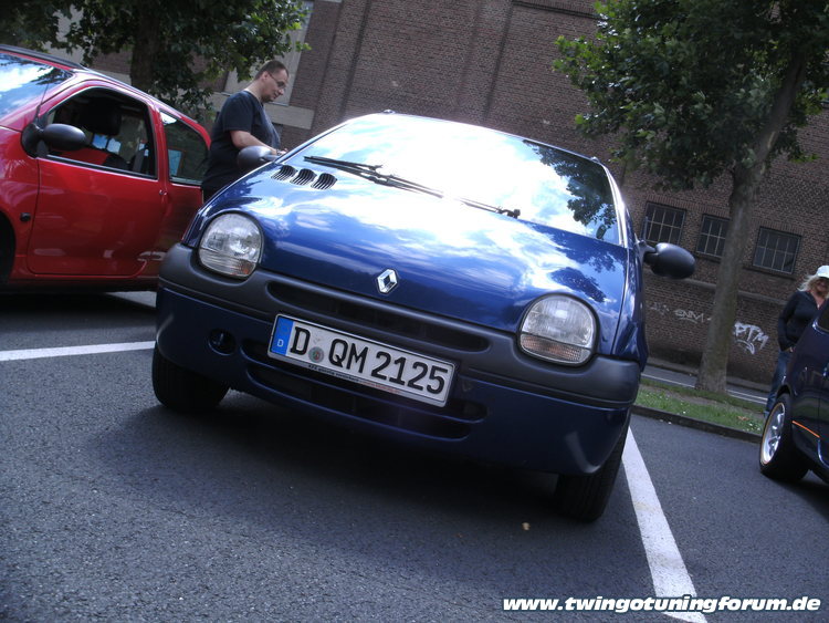[Bild: twingo-07171352-NSC.jpg]