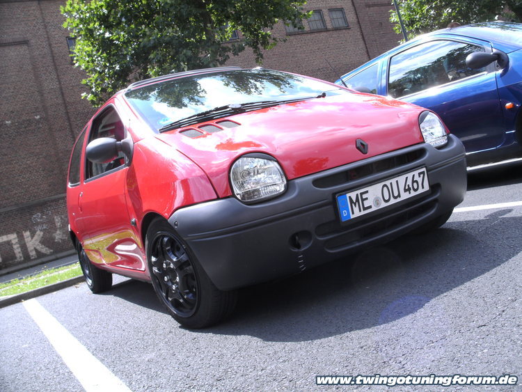 [Bild: twingo-07172434-un8.jpg]