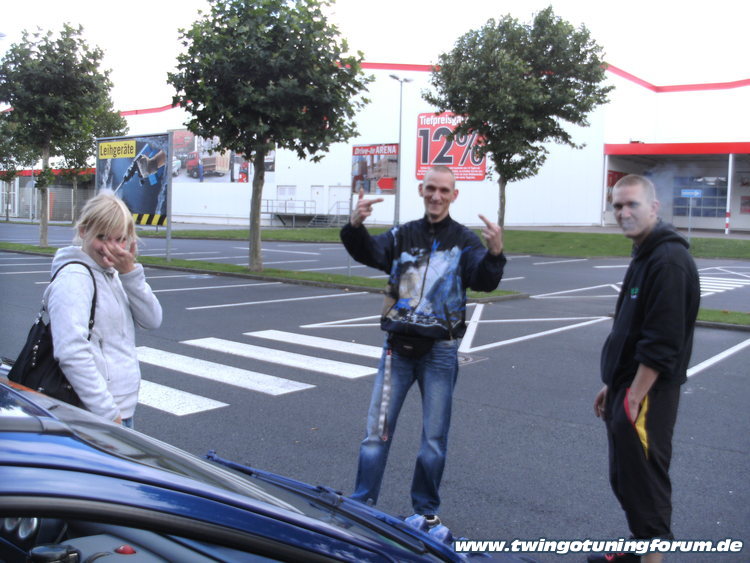 [Bild: twingo-07172623-s2y.jpg]