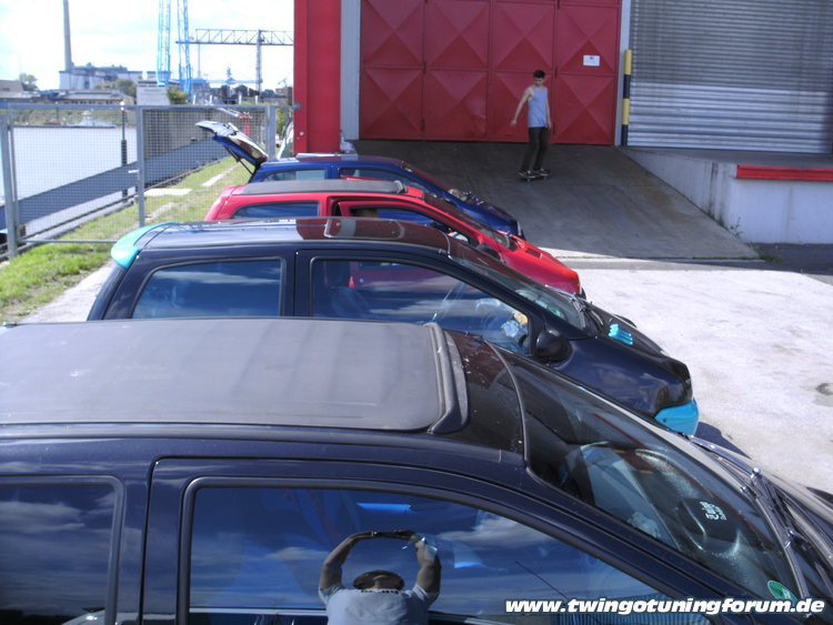 [Bild: twingo-07174611-I9P.jpg]
