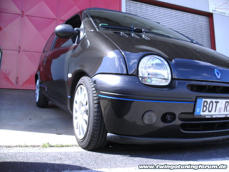 [Bild: twingo-07175003-QeD.jpg]