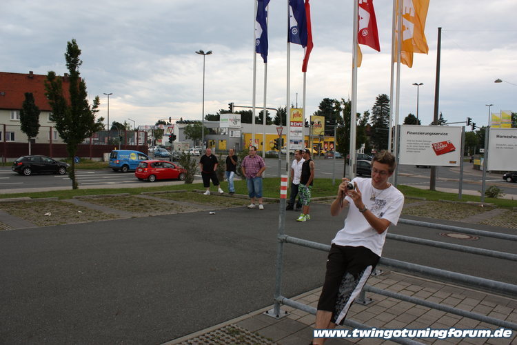 [Bild: twingo-08134422-G3U.jpg]