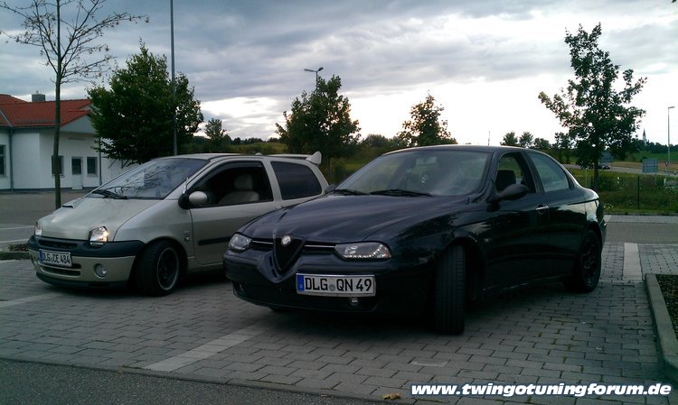 [Bild: twingo-24182929-Auo.jpg]