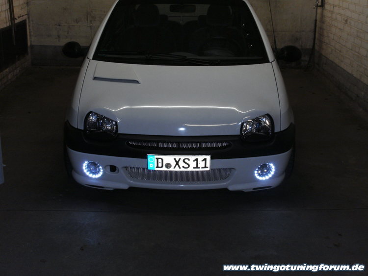 [Bild: twingo-28184130-WN1.jpg]