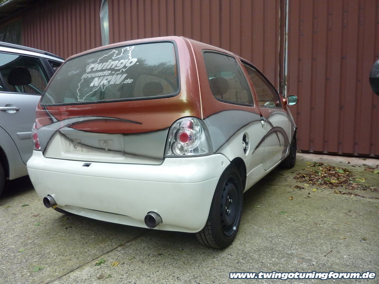 [Bild: twingo-12225135-6xn.jpg]