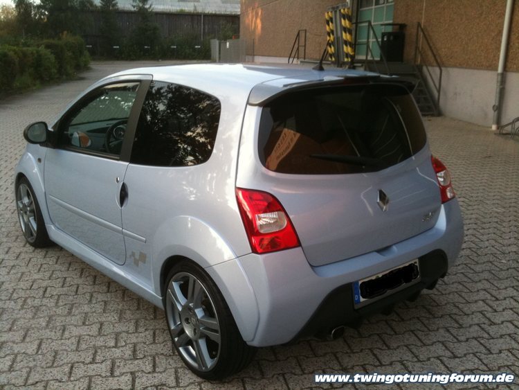 [Bild: twingo-26200211-KcS.jpg]