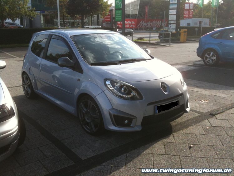 [Bild: twingo-26200537-cKs.jpg]