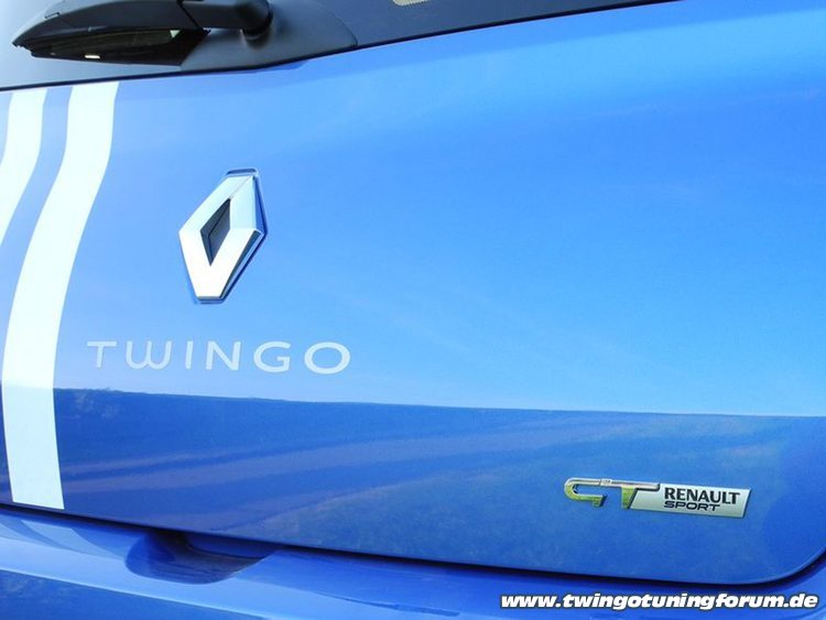 [Bild: twingo-28175153-KiL.jpg]